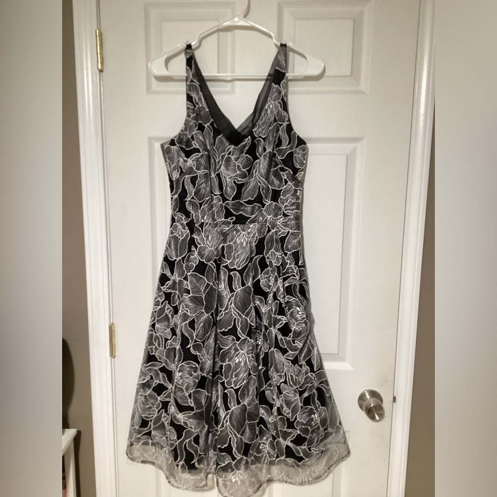 White House Black Market Elegant Black and White Dress